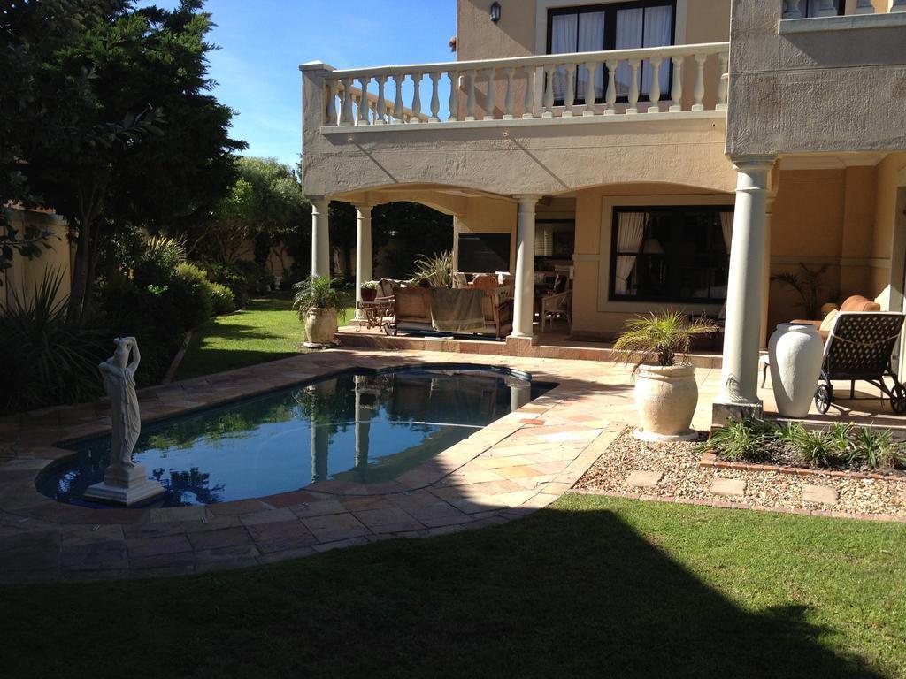Roman Retreat Le Cap Extérieur photo